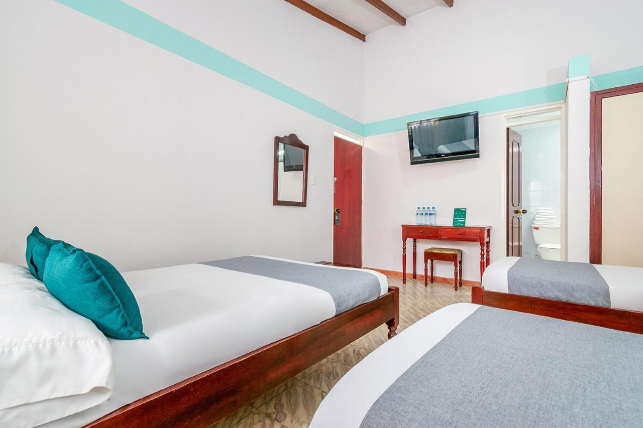 Ayenda Puerta del Sol Popayan Hotel Bagian luar foto